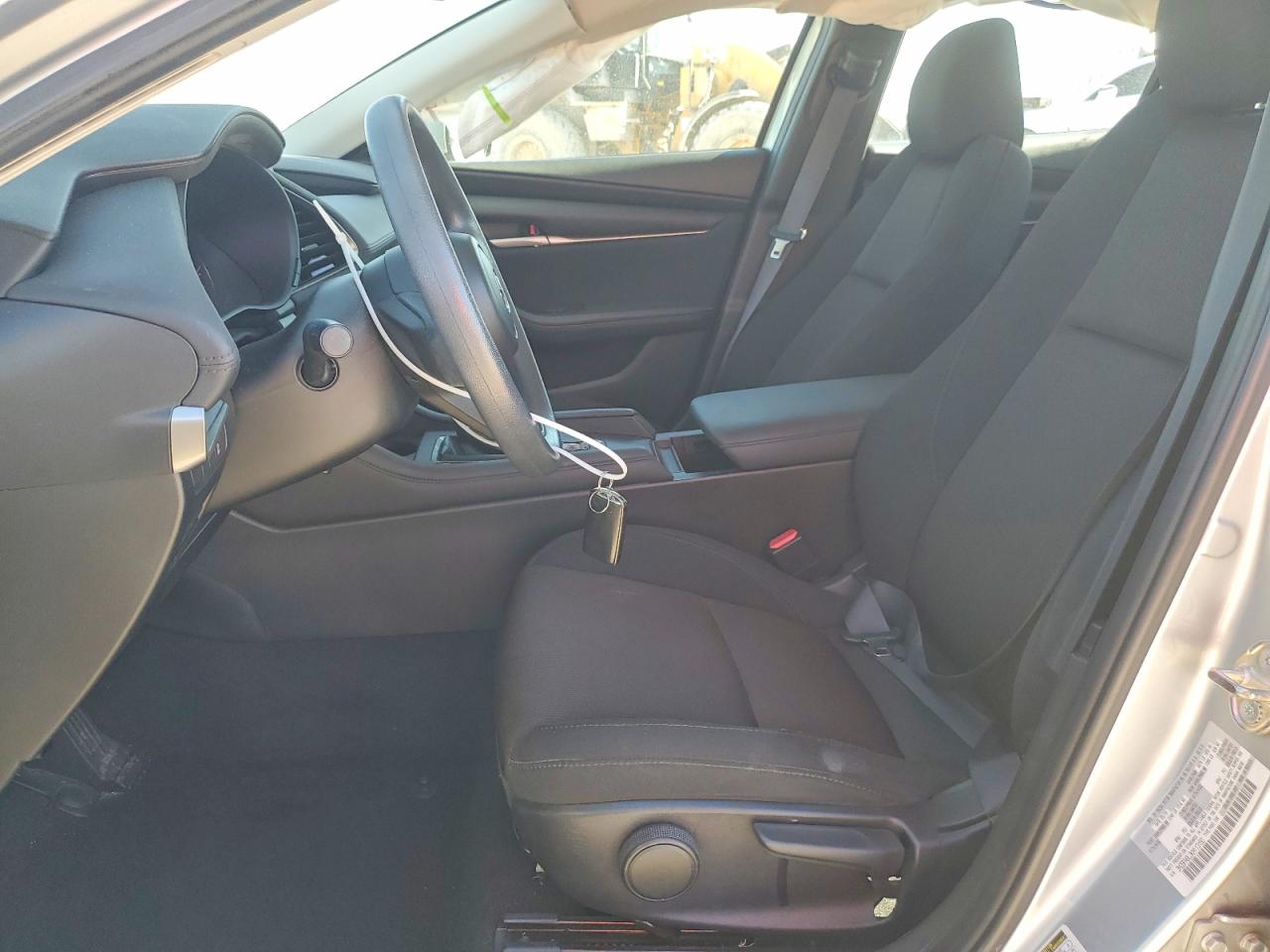 2019 MAZDA 3 photo 7