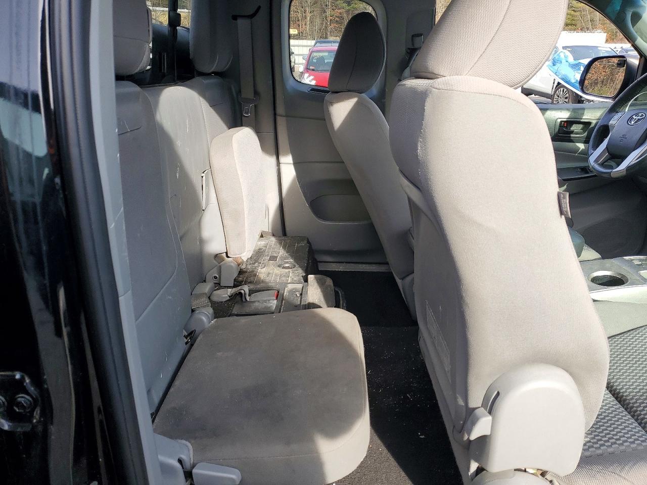 2013 TOYOTA TACOMA BASE photo 10