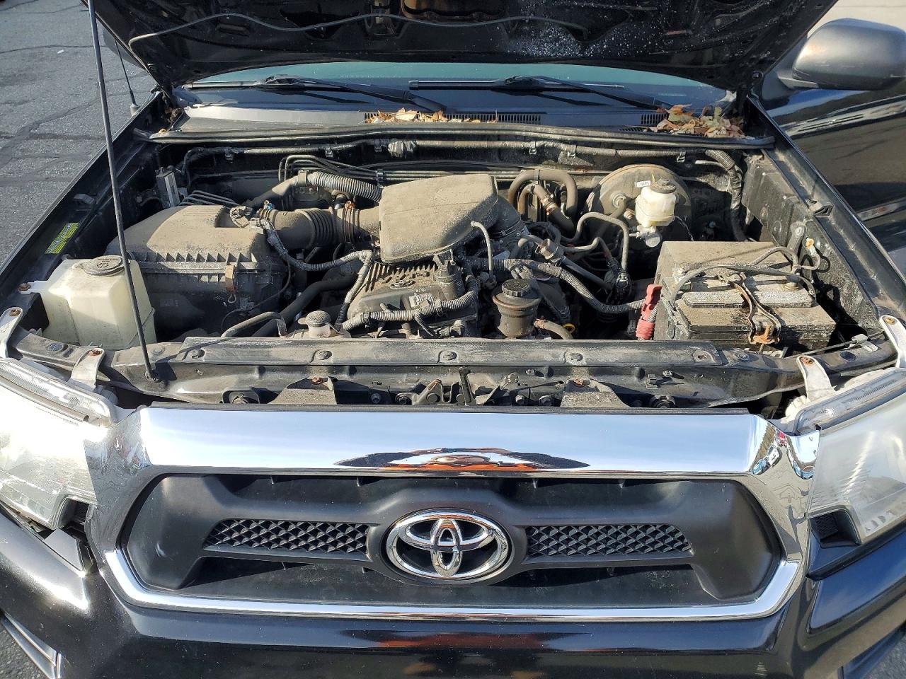 2013 TOYOTA TACOMA BASE photo 11
