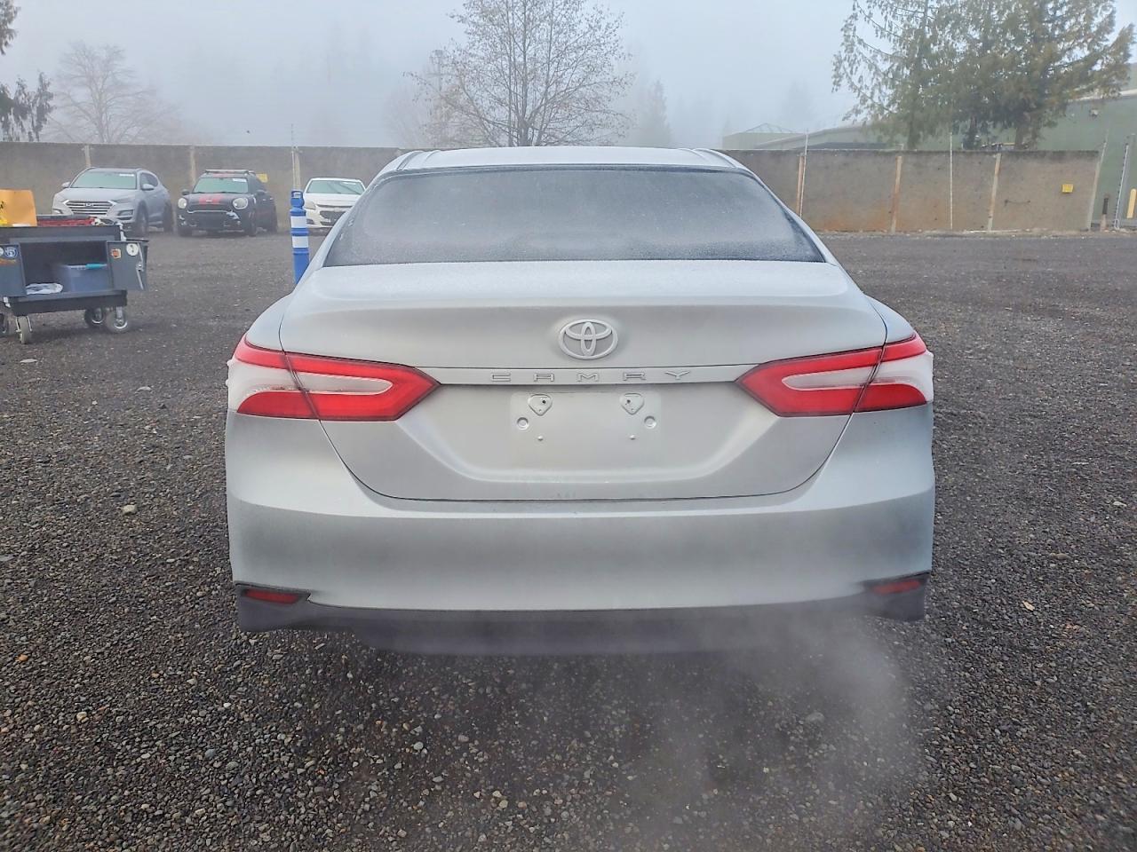 2019 TOYOTA CAMRY L photo 6