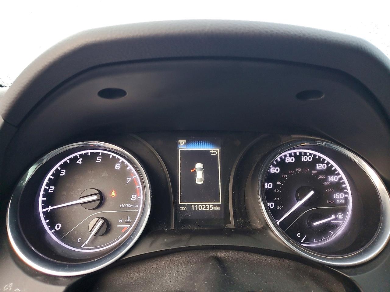 2019 TOYOTA CAMRY L photo 9