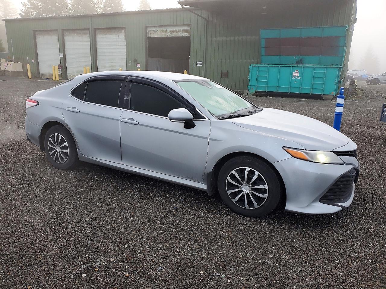 2019 TOYOTA CAMRY L photo 4