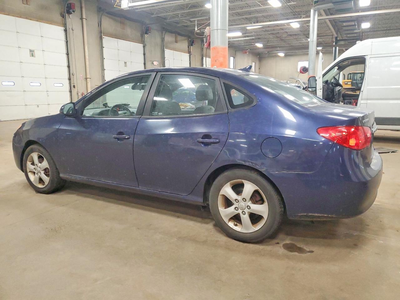 2010 HYUNDAI ELANTRA BLUE photo 2