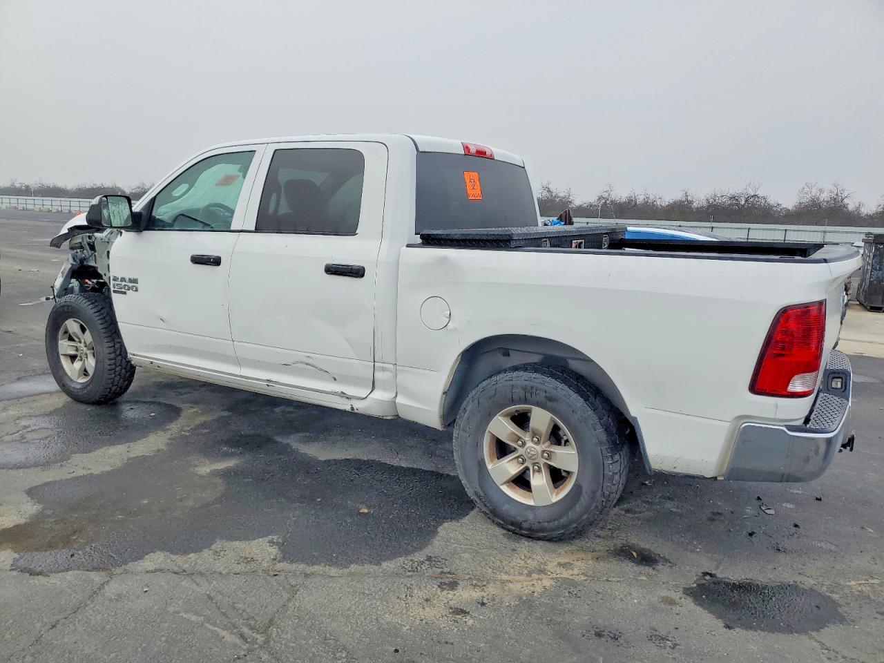 2019 RAM 1500 CLASSIC TRADESMAN photo 2