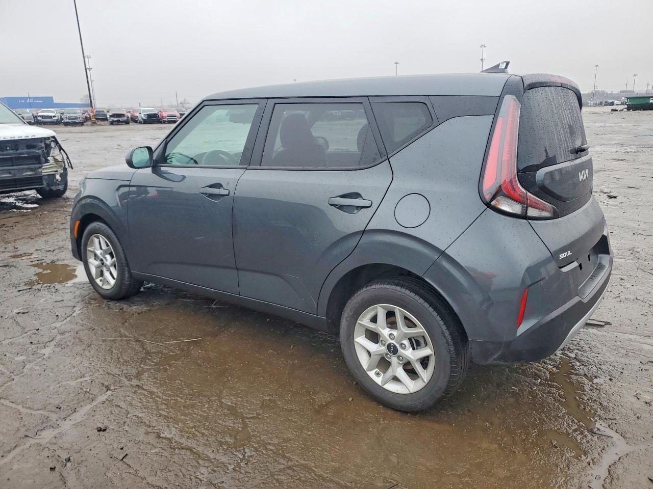 2024 KIA SOUL LX photo 2