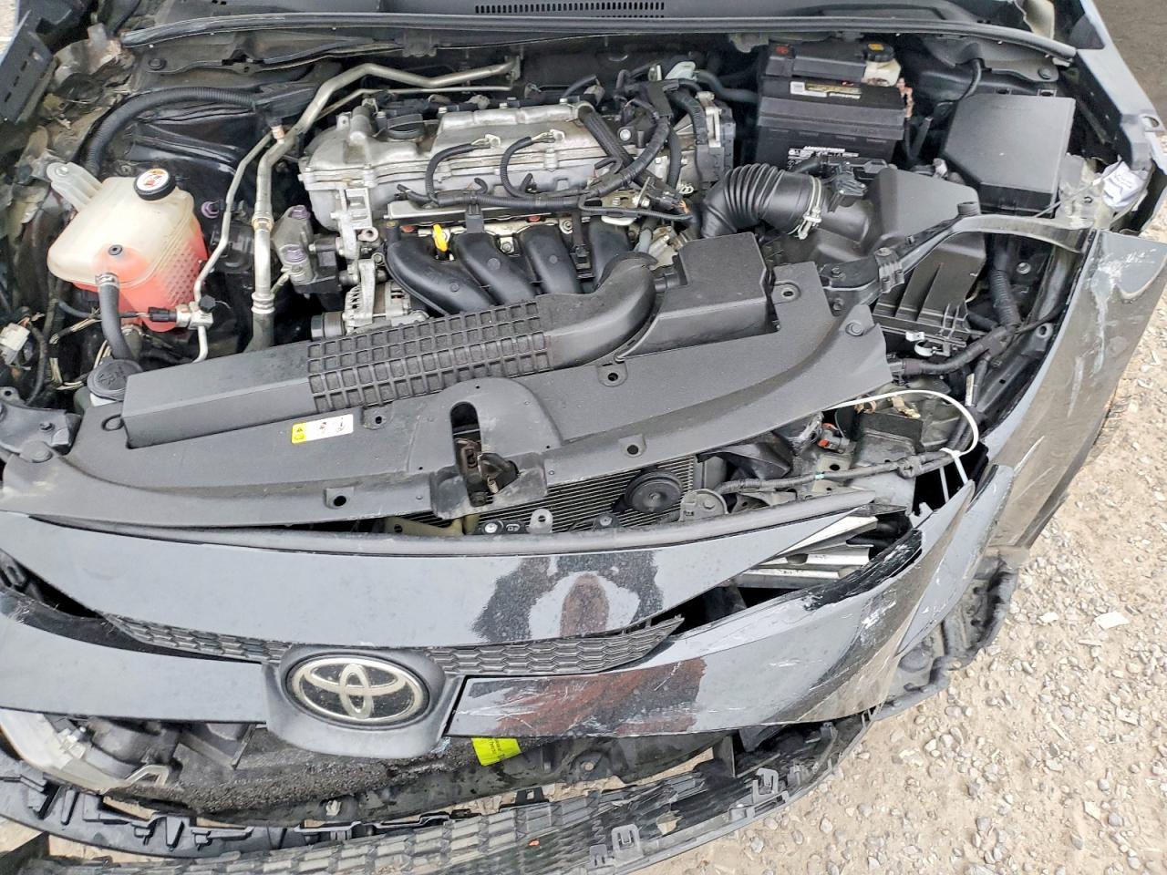 2021 TOYOTA COROLLA LE photo 11