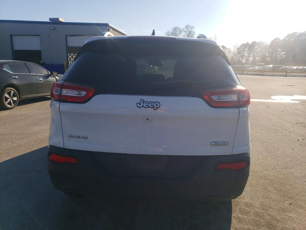 2017 JEEP CHEROKEE LATITUDE photo 6