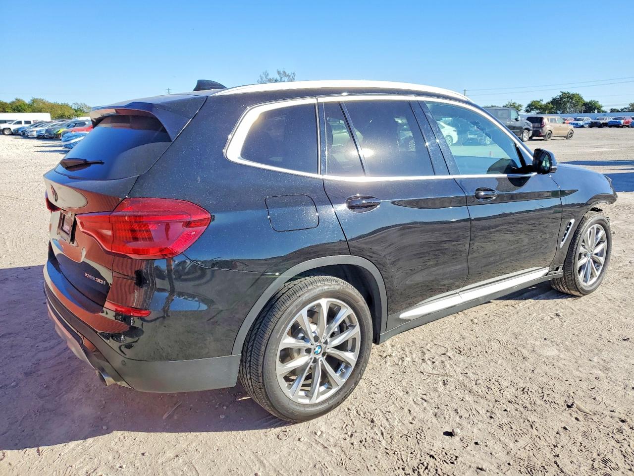 2019 BMW X3 XDRIVE30I photo 3