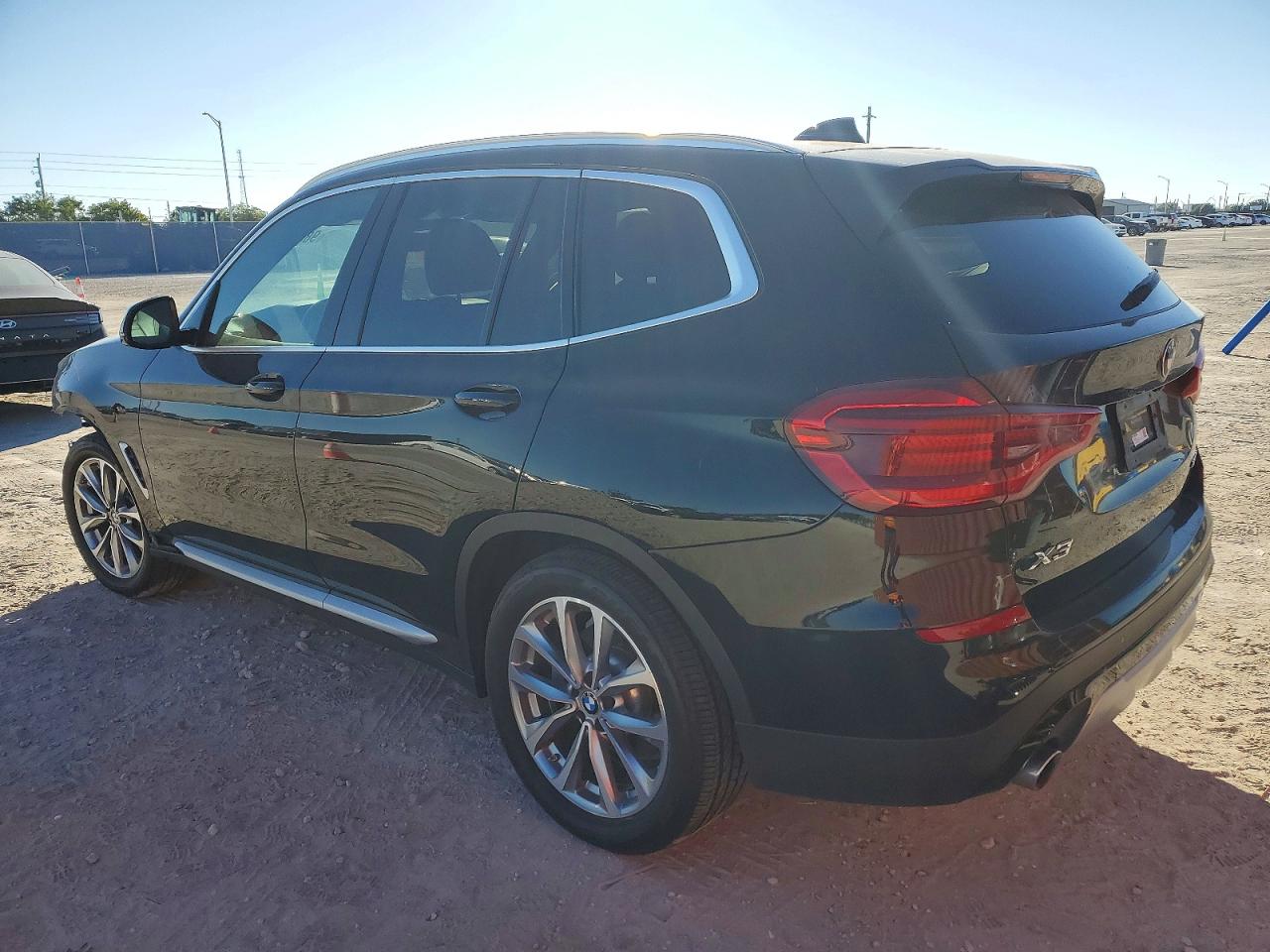 2019 BMW X3 XDRIVE30I photo 2