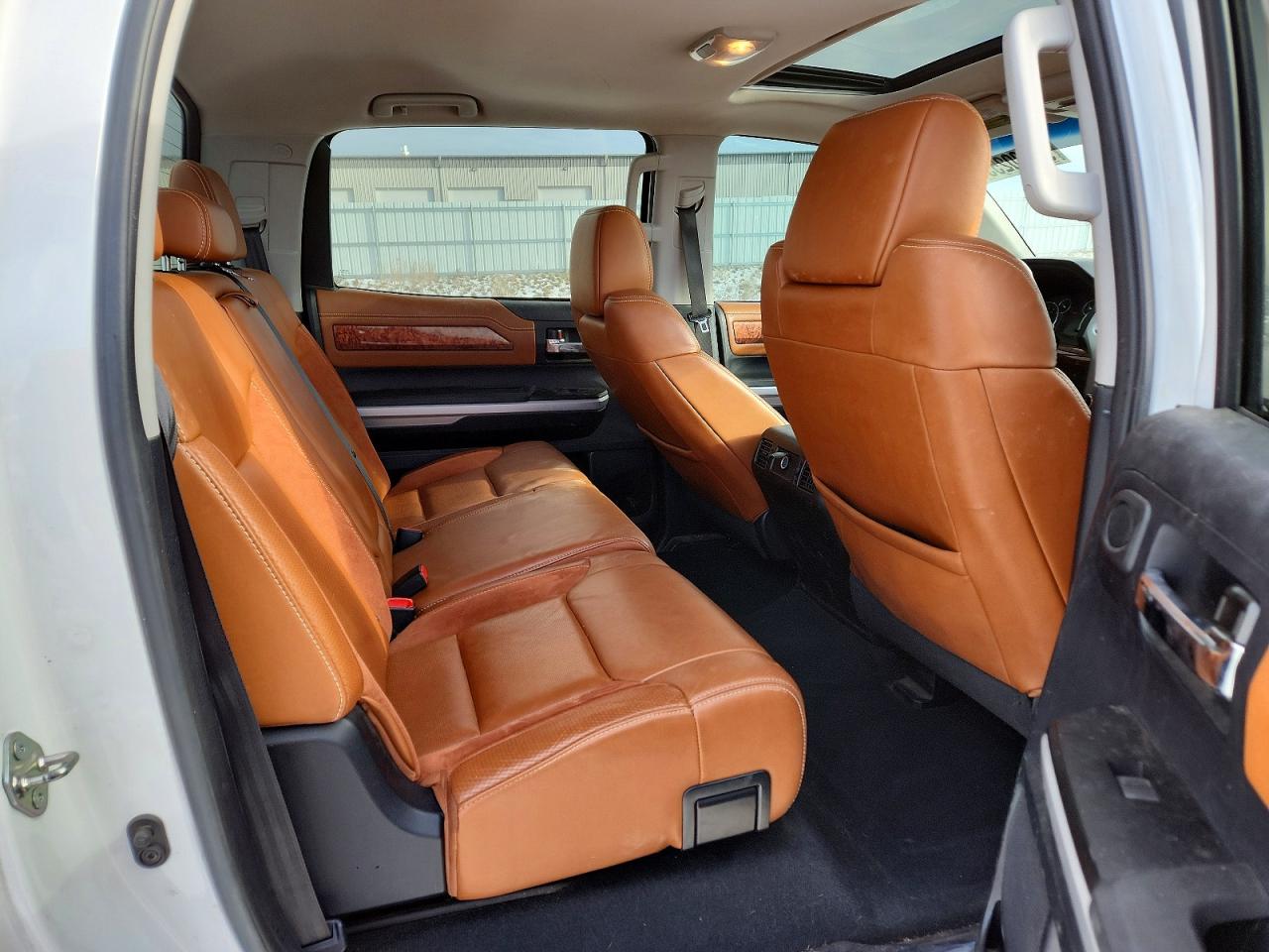 2014 TOYOTA TUNDRA CREWMAX PLATINUM photo 10