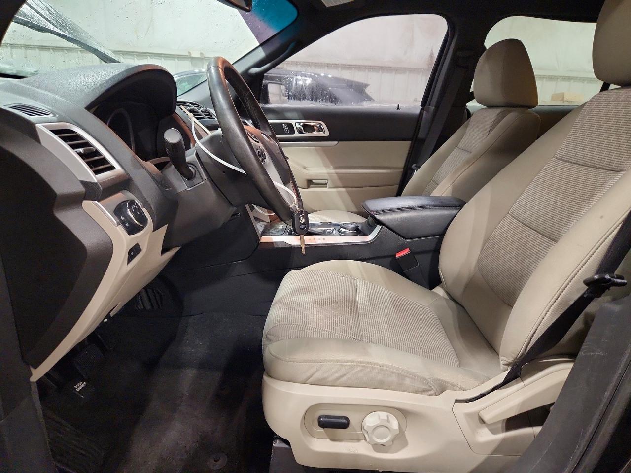 2011 FORD EXPLORER XLT photo 7