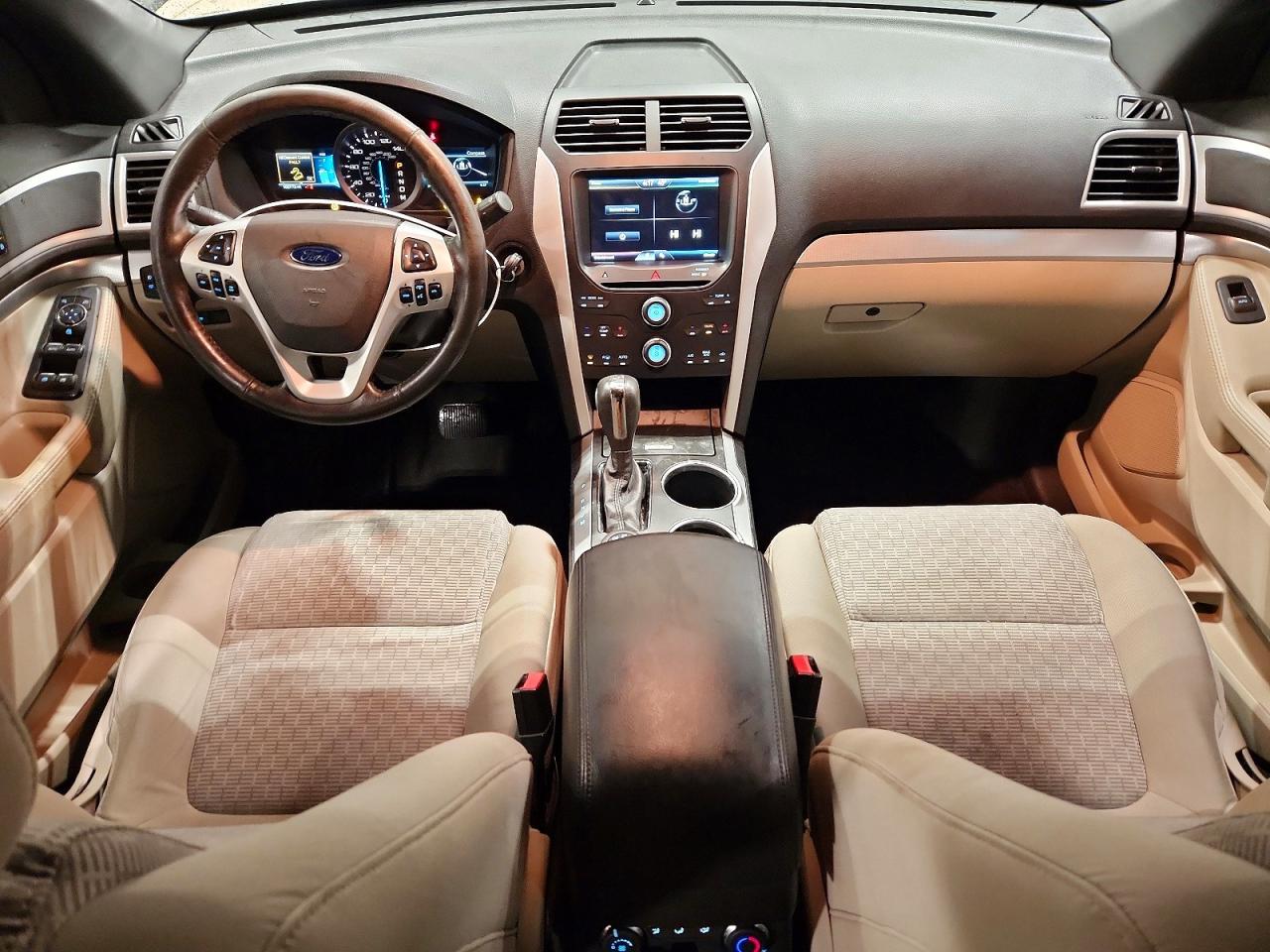 2011 FORD EXPLORER XLT photo 8
