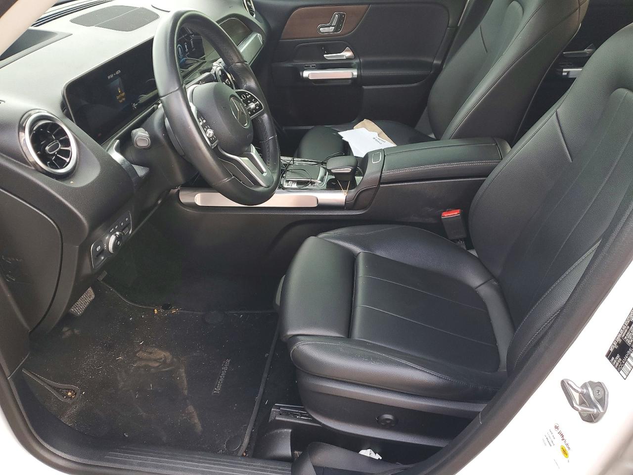 2020 MERCEDES-BENZ GLB 250 4MATIC photo 7