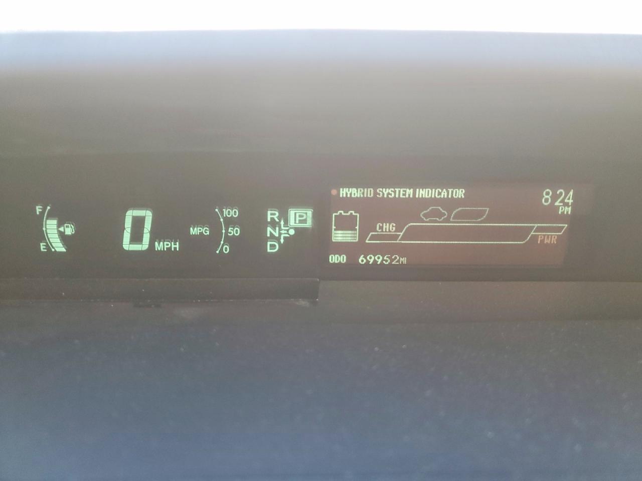 2014 TOYOTA PRIUS photo 9