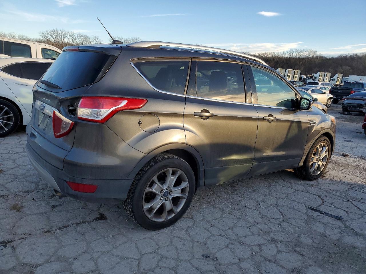 2016 FORD ESCAPE TITANIUM photo 3