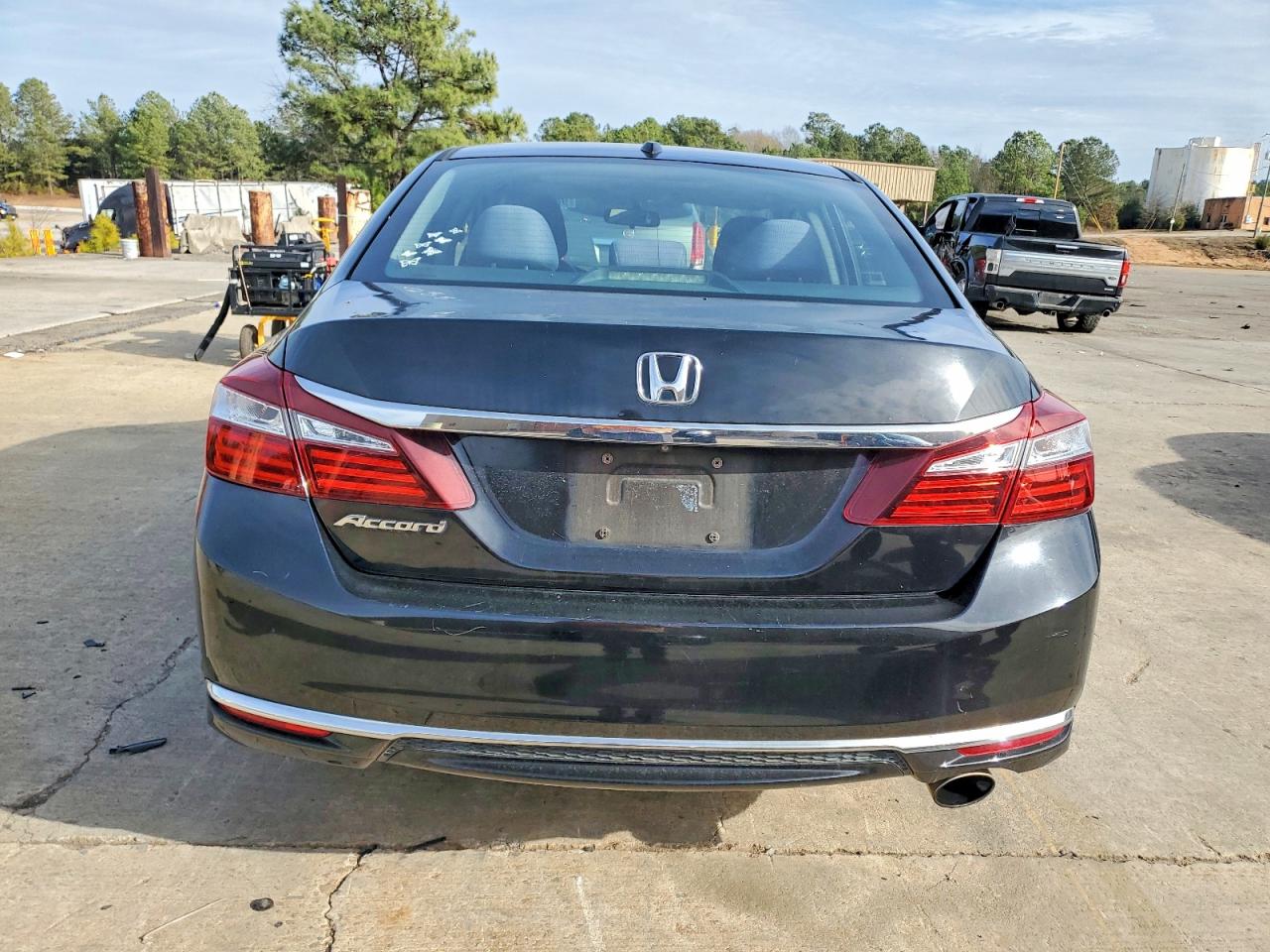 2016 HONDA ACCORD EX photo 6