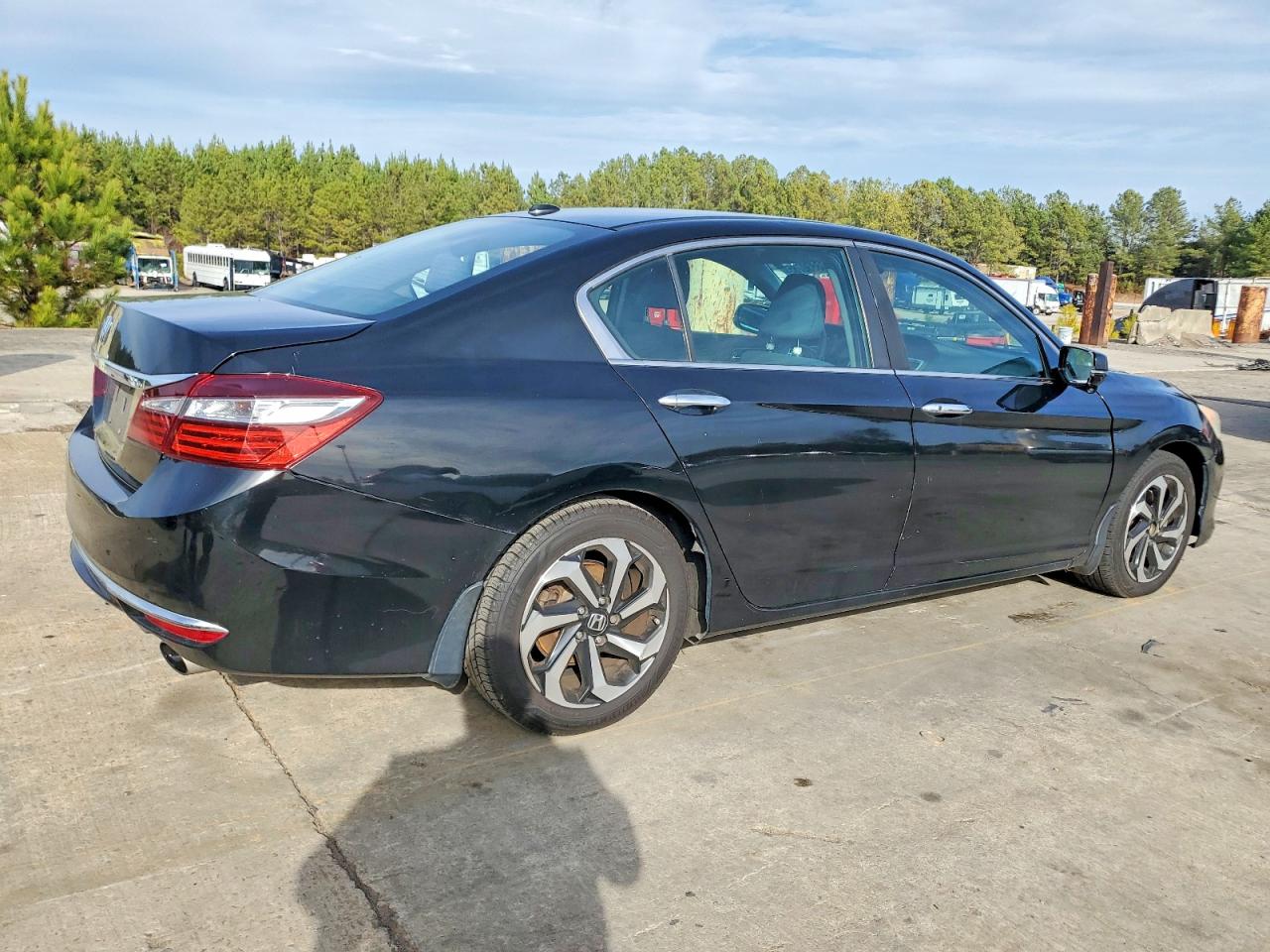 2016 HONDA ACCORD EX photo 3