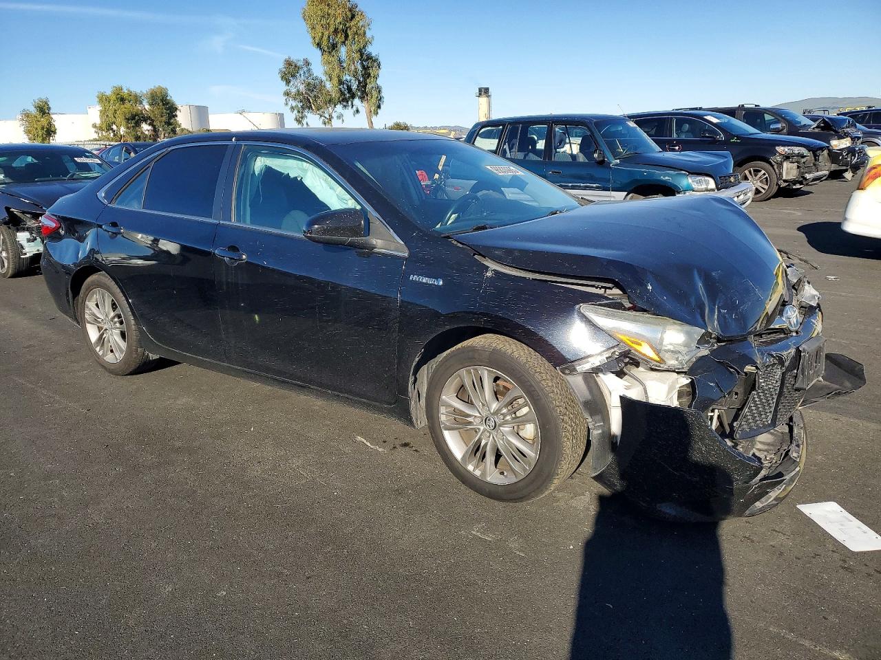 2016 TOYOTA CAMRY HYBRID photo 4