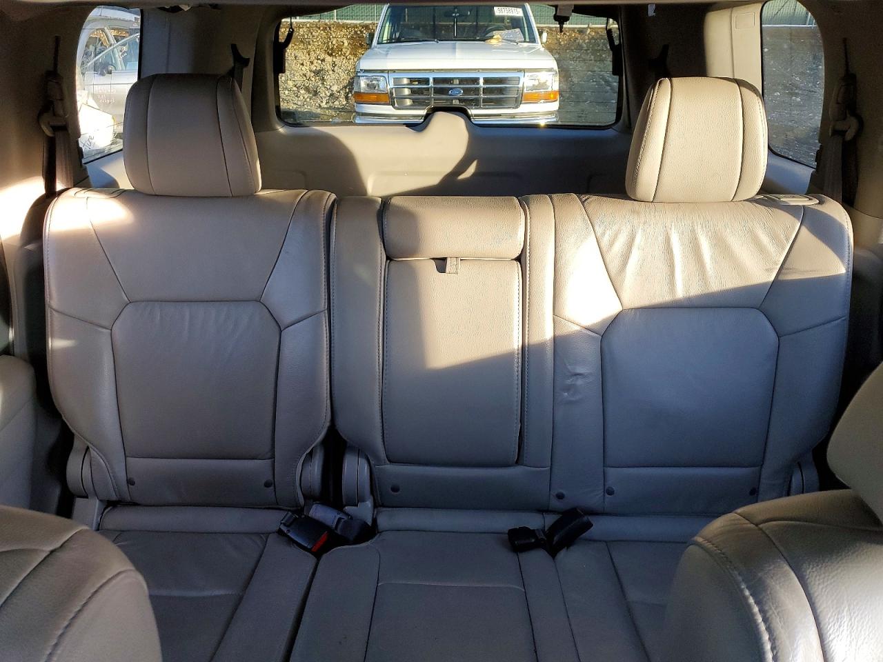 2015 HONDA PILOT EXL photo 10