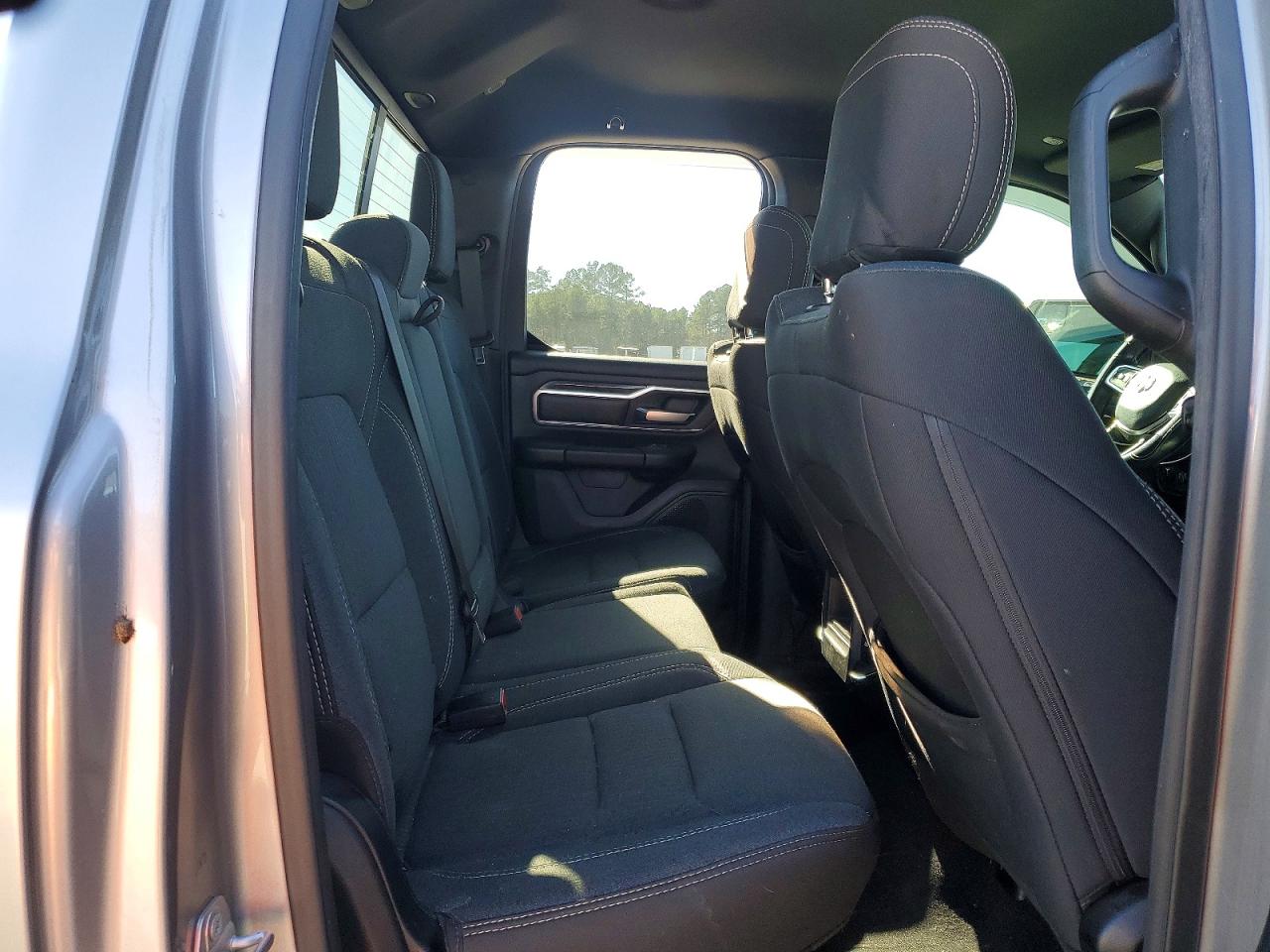 2019 RAM 1500 BIG HORN/LONE STAR photo 10