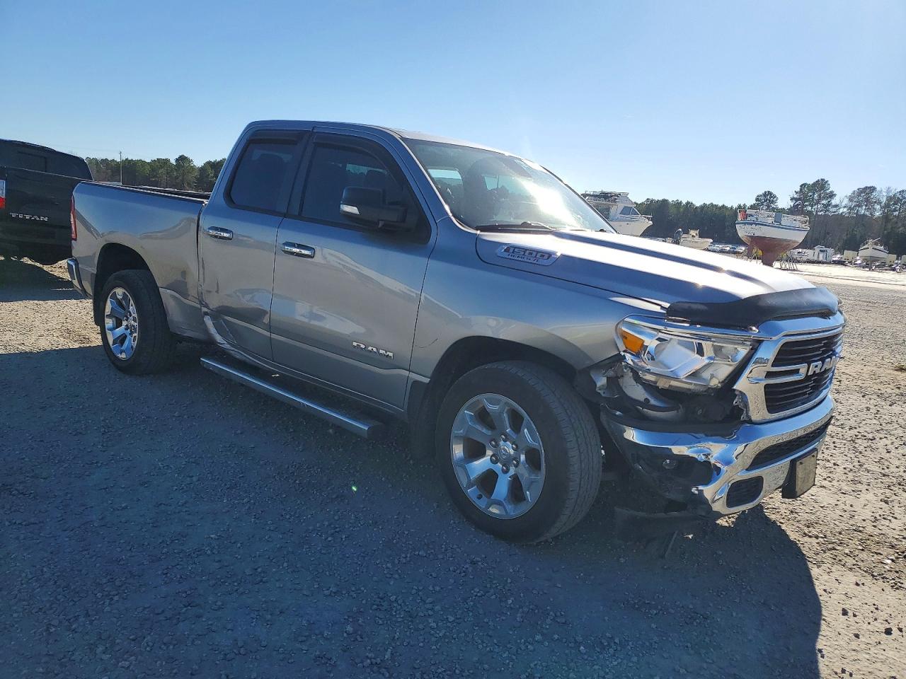 2019 RAM 1500 BIG HORN/LONE STAR photo 4