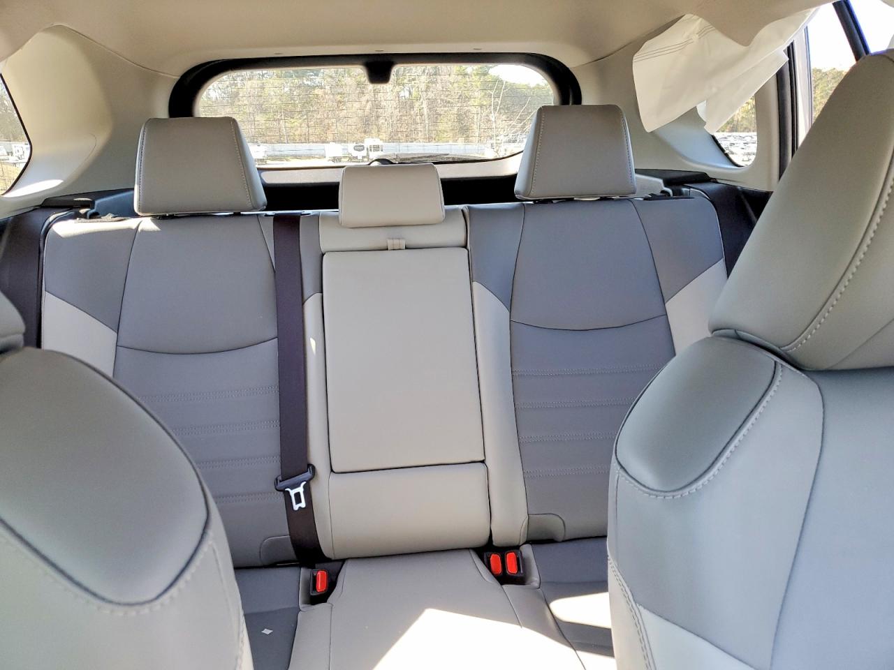 2019 TOYOTA RAV4 XLE PREMIUM photo 10