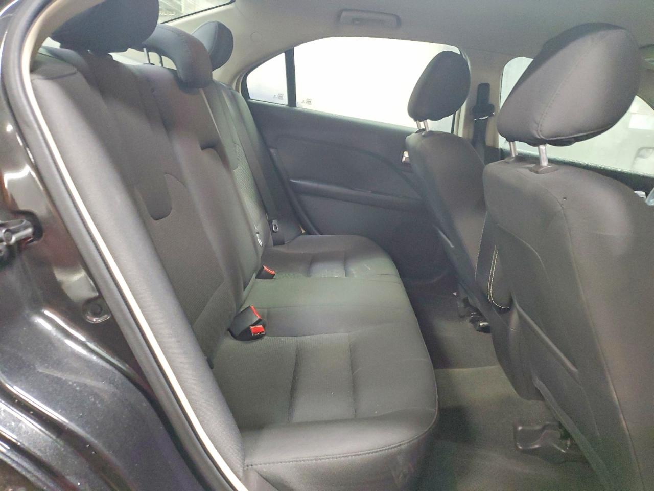 2012 FORD FUSION SE photo 10