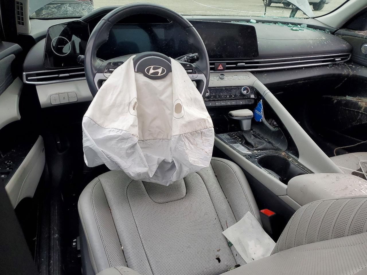 2024 HYUNDAI ELANTRA LIMITED photo 15