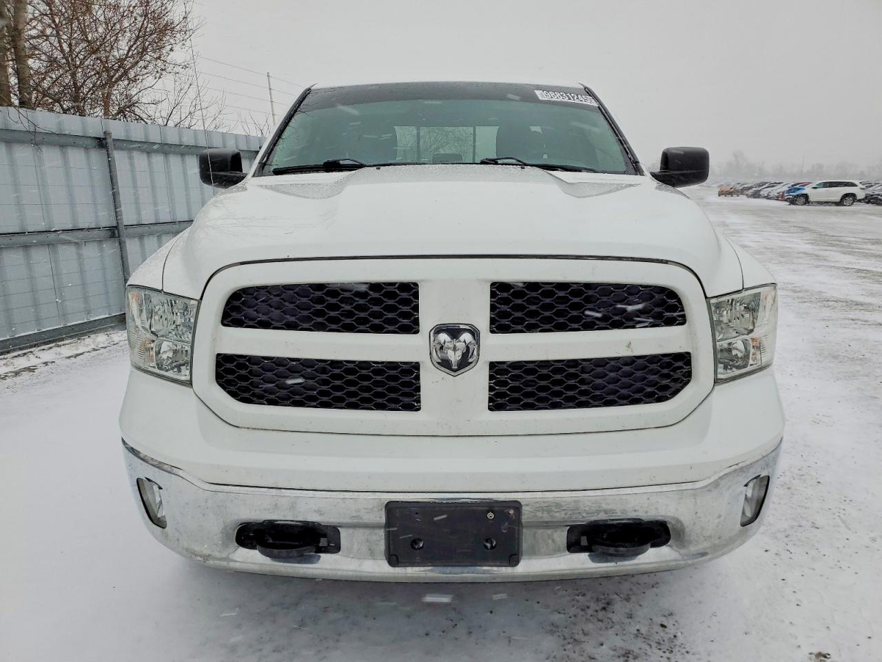 2016 RAM 1500 SLT photo 5