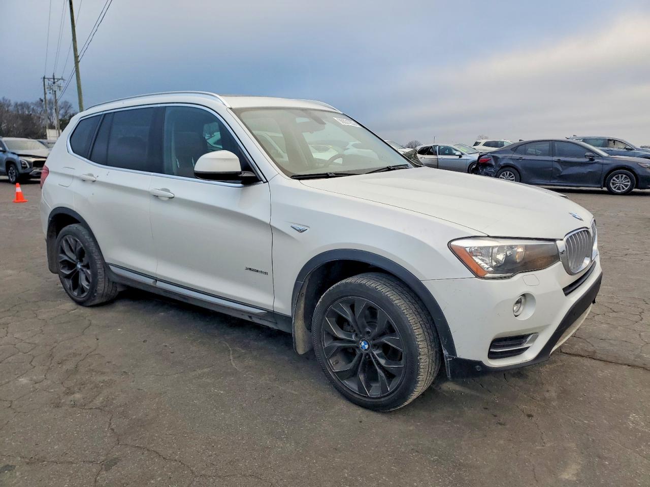 2015 BMW X3 XDRIVE28I photo 4