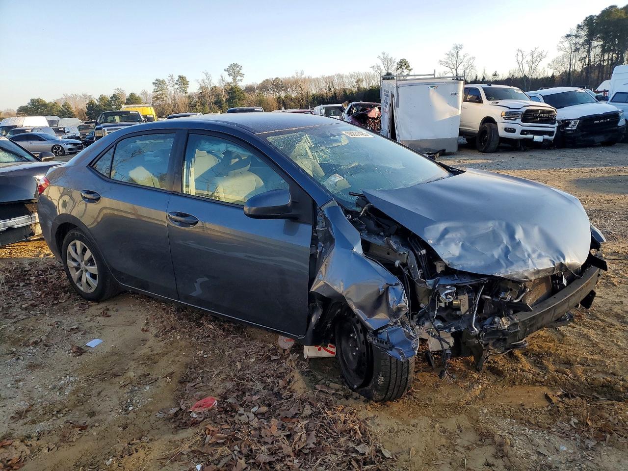 2016 TOYOTA COROLLA L photo 4