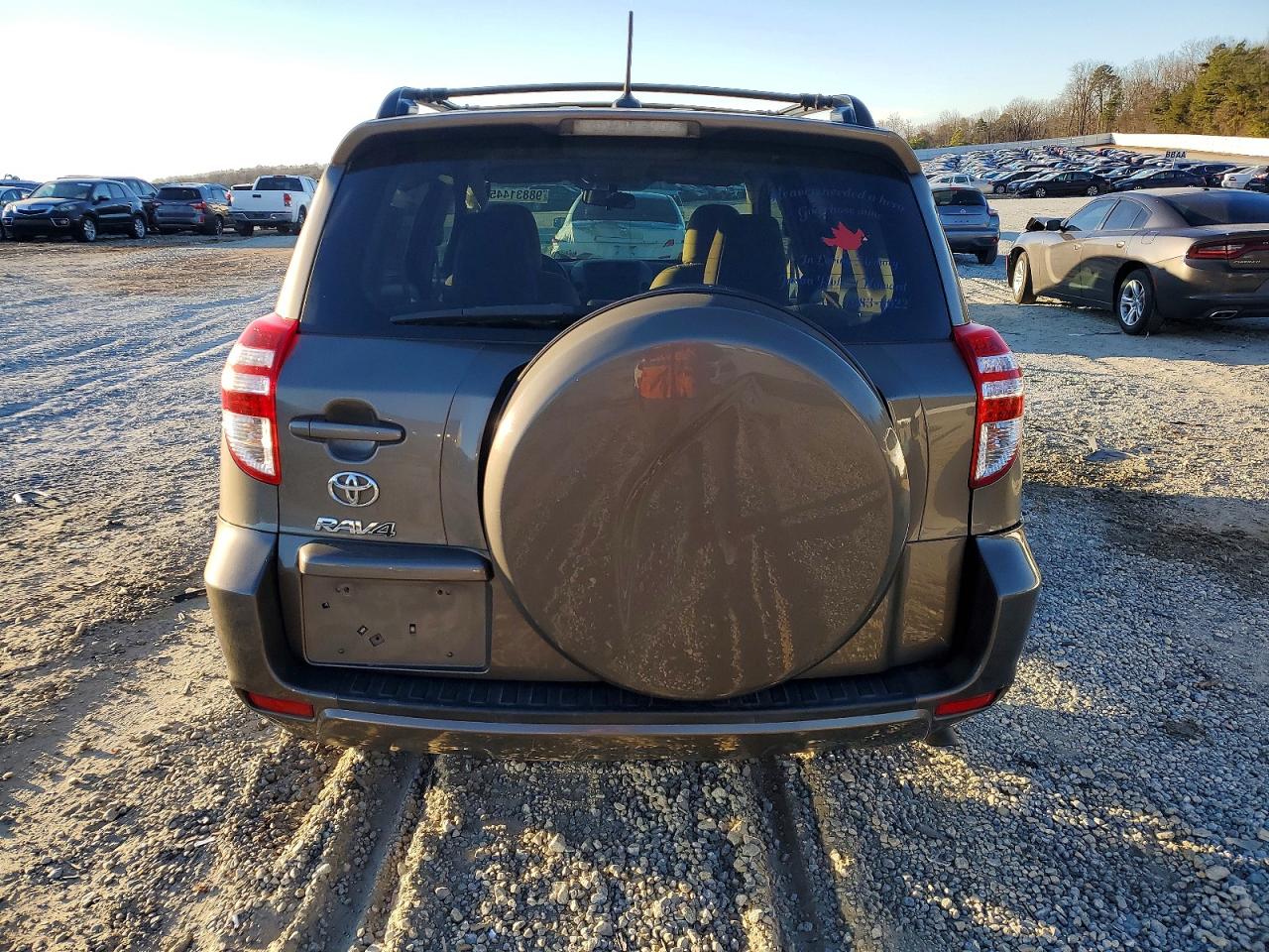 2012 TOYOTA RAV4 photo 6