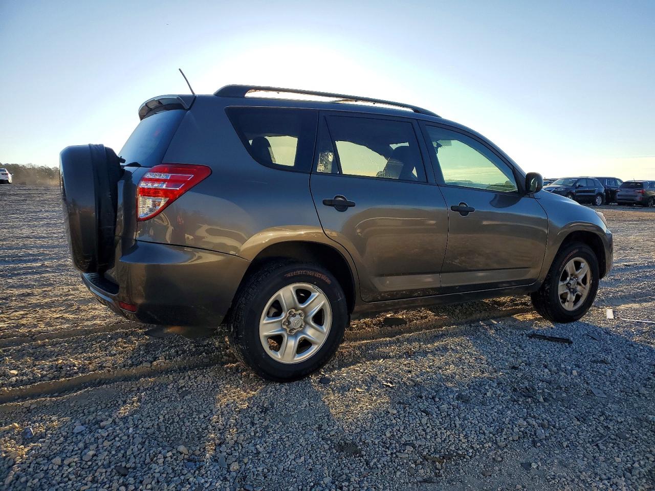 2012 TOYOTA RAV4 photo 3
