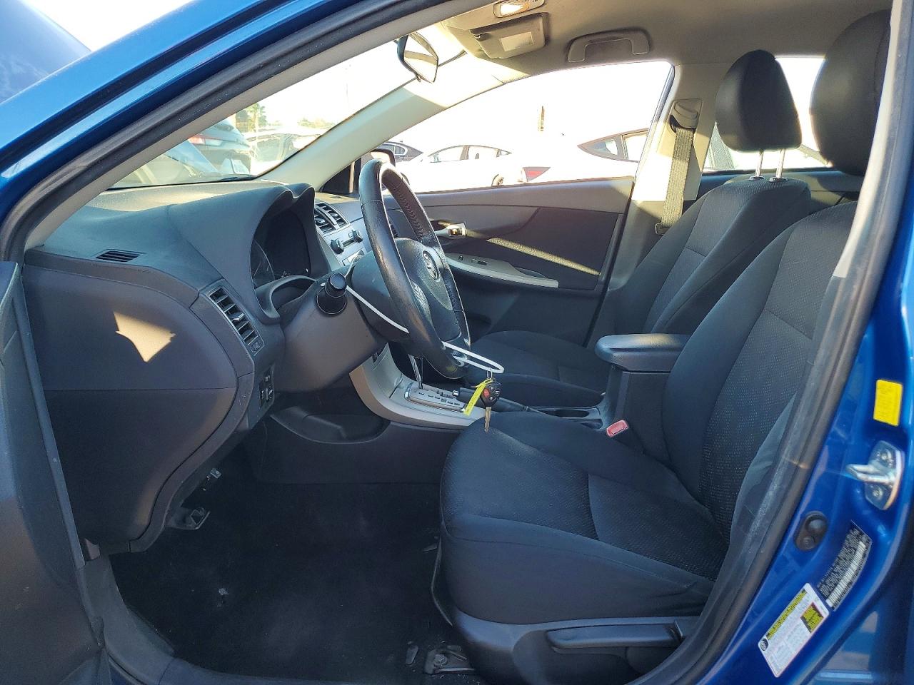 2010 TOYOTA COROLLA BASE photo 7