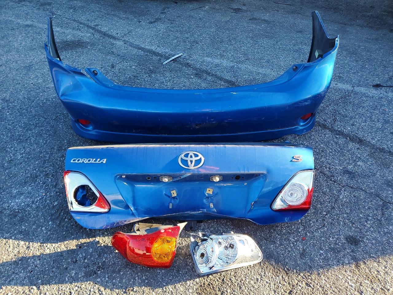 2010 TOYOTA COROLLA BASE photo 12