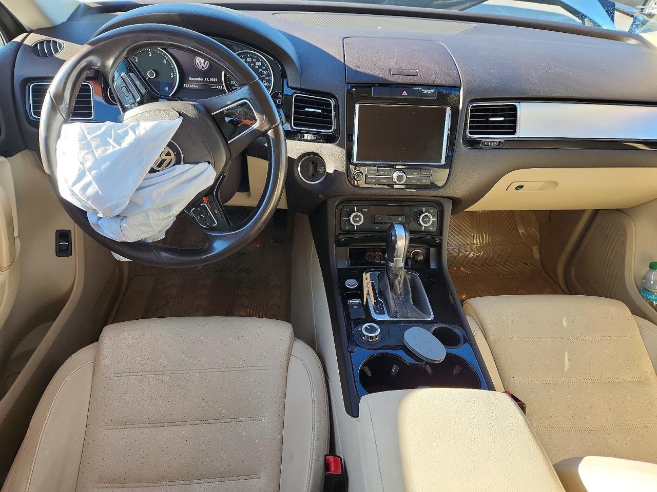 2014 VOLKSWAGEN TOUAREG V6 TDI photo 15