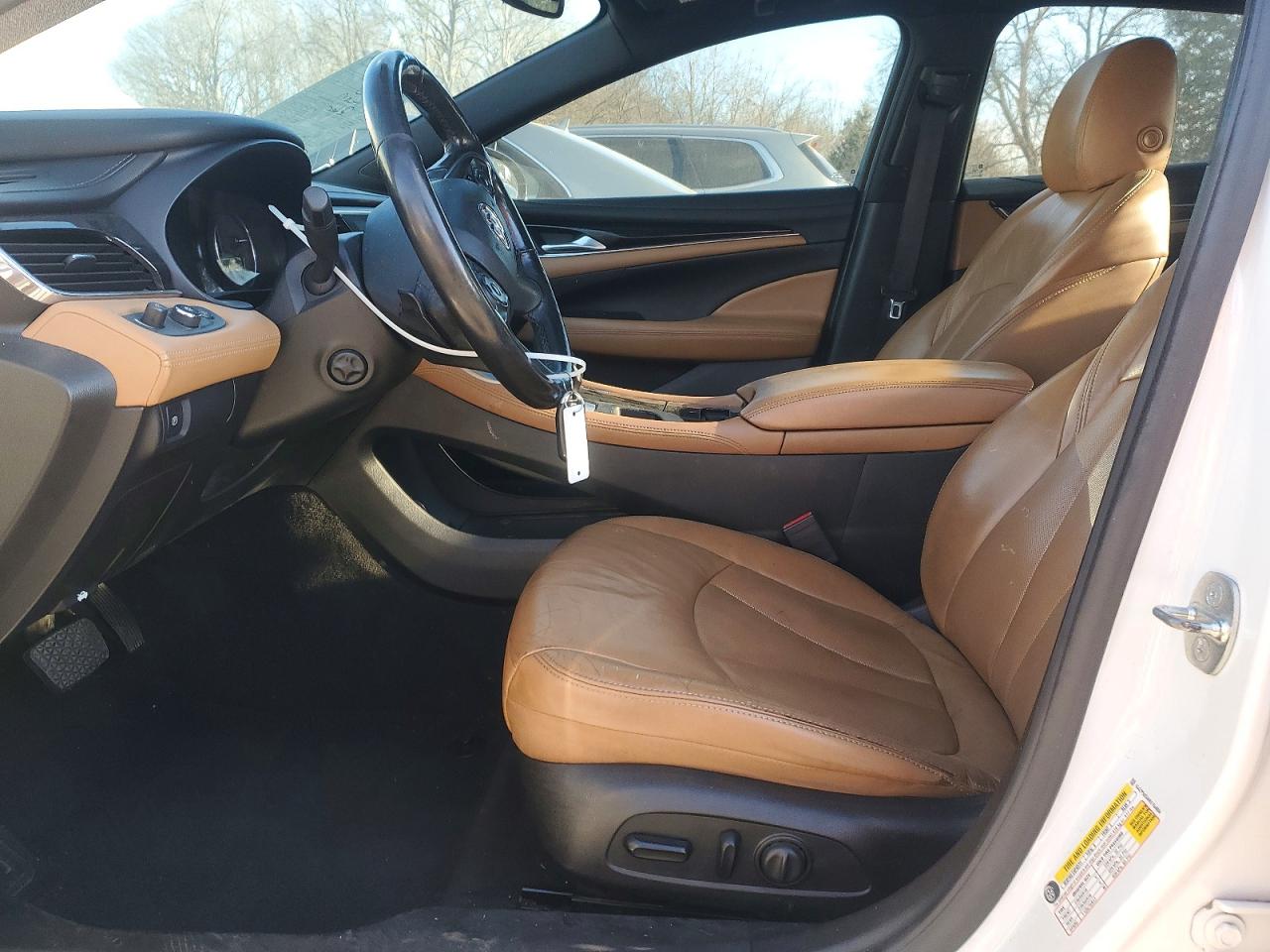 2017 BUICK LACROSSE ESSENCE photo 7