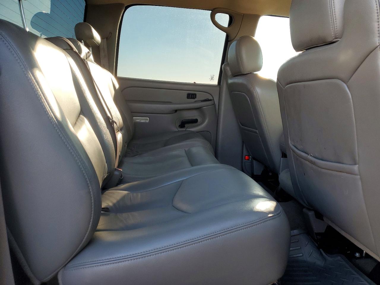 2006 GMC NEW SIERRA photo 19