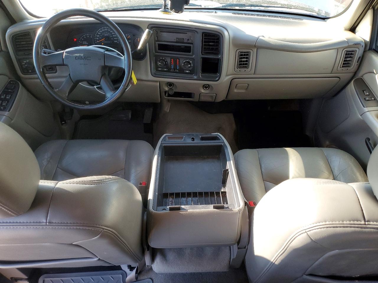 2006 GMC NEW SIERRA photo 15