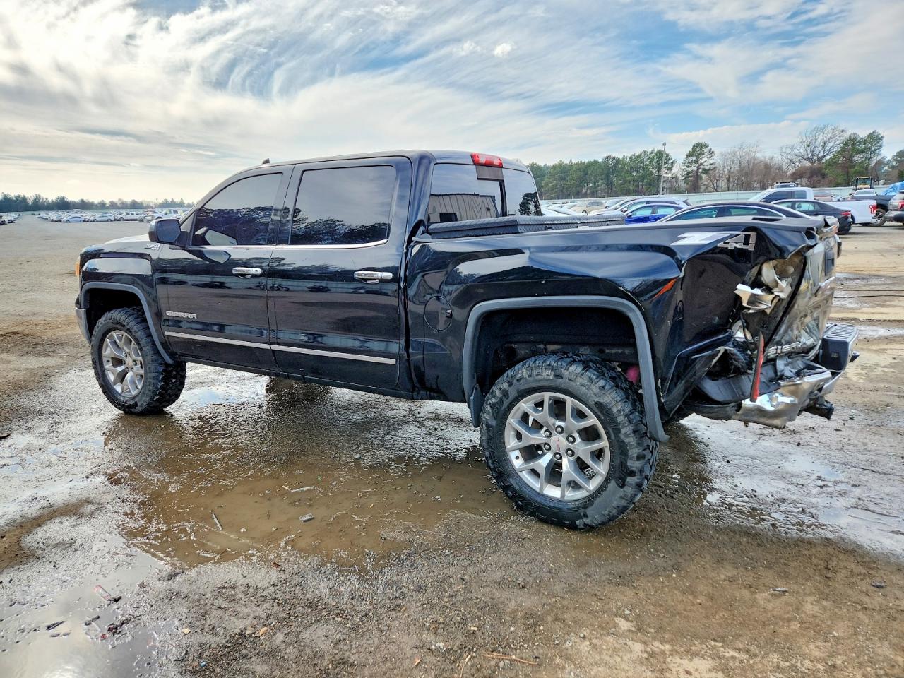 2015 GMC SIERRA K1500 SLT photo 2