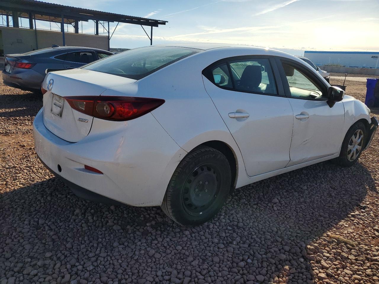 2018 MAZDA 3 SPORT photo 3