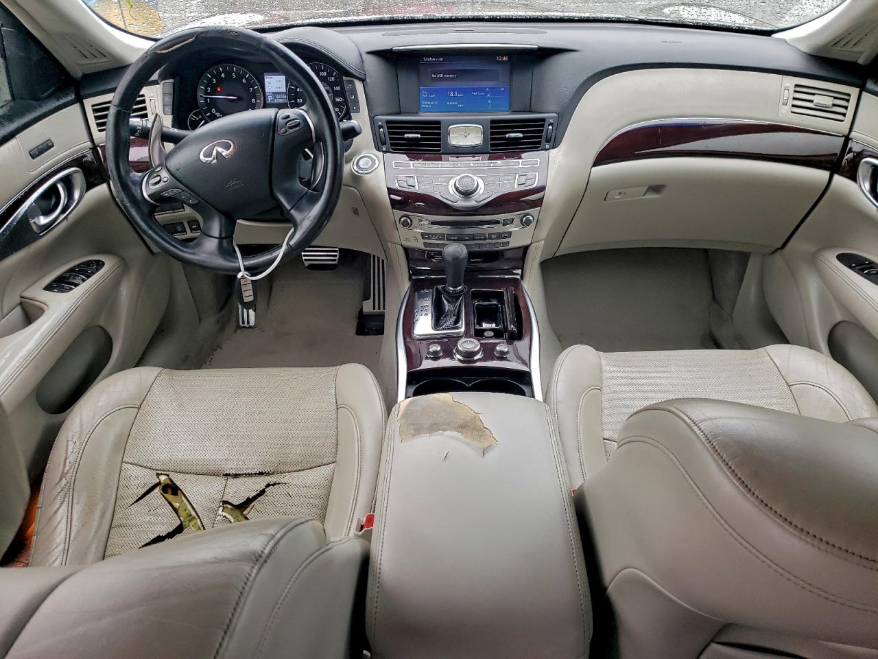 2012 INFINITI M37 photo 8