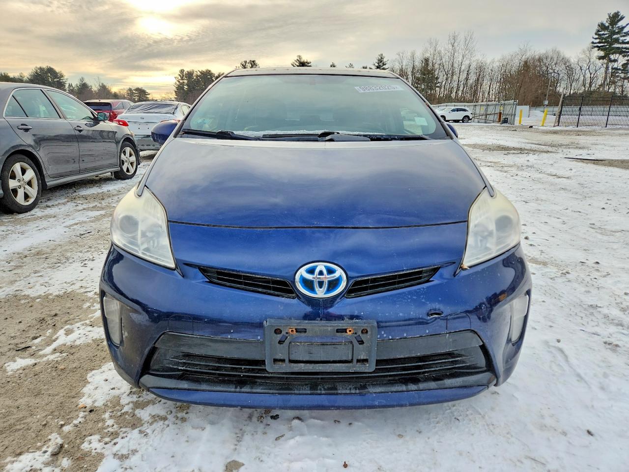 2012 TOYOTA PRIUS photo 5