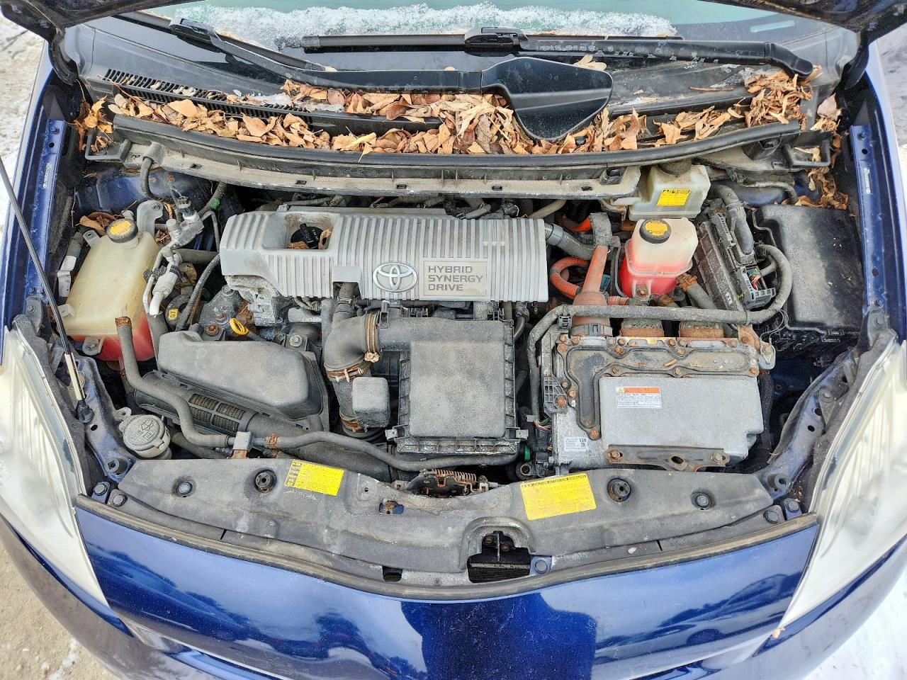 2012 TOYOTA PRIUS photo 11