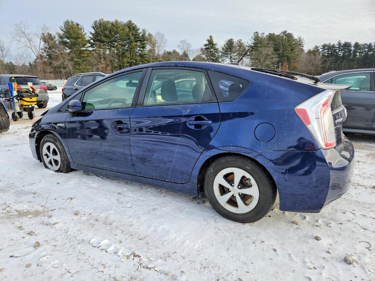 2012 TOYOTA PRIUS photo 2