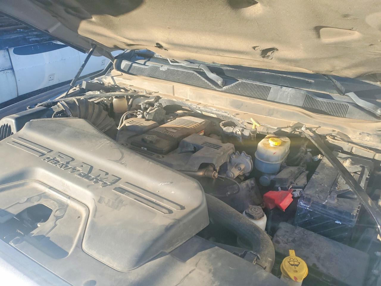 2019 RAM 3500 BIG HORN photo 11