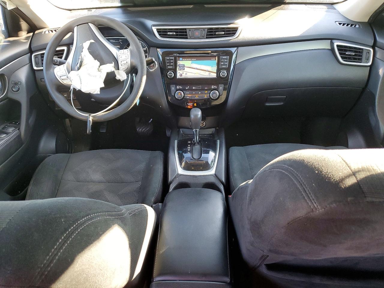 2016 NISSAN ROGUE S photo 8