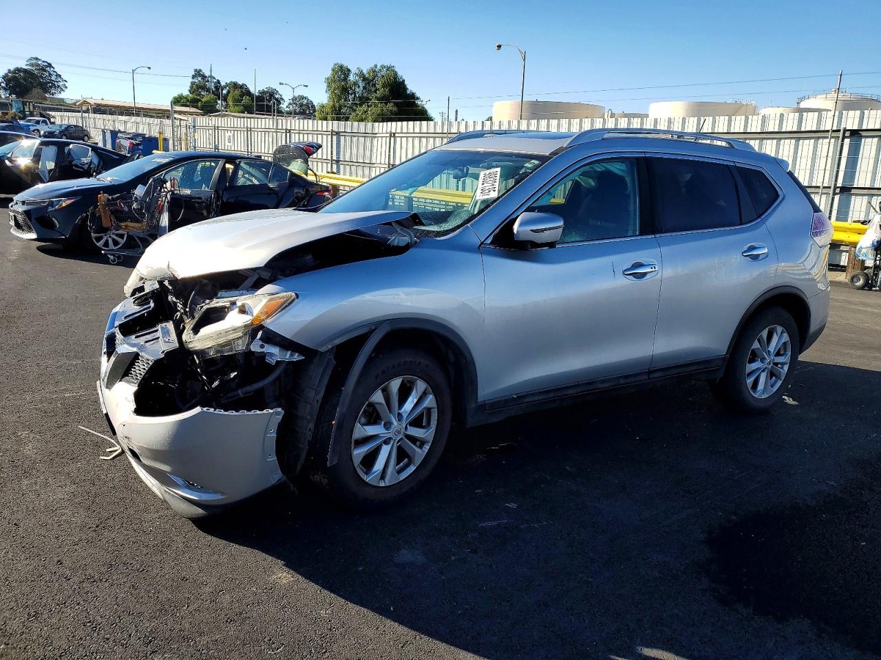 2016 NISSAN ROGUE