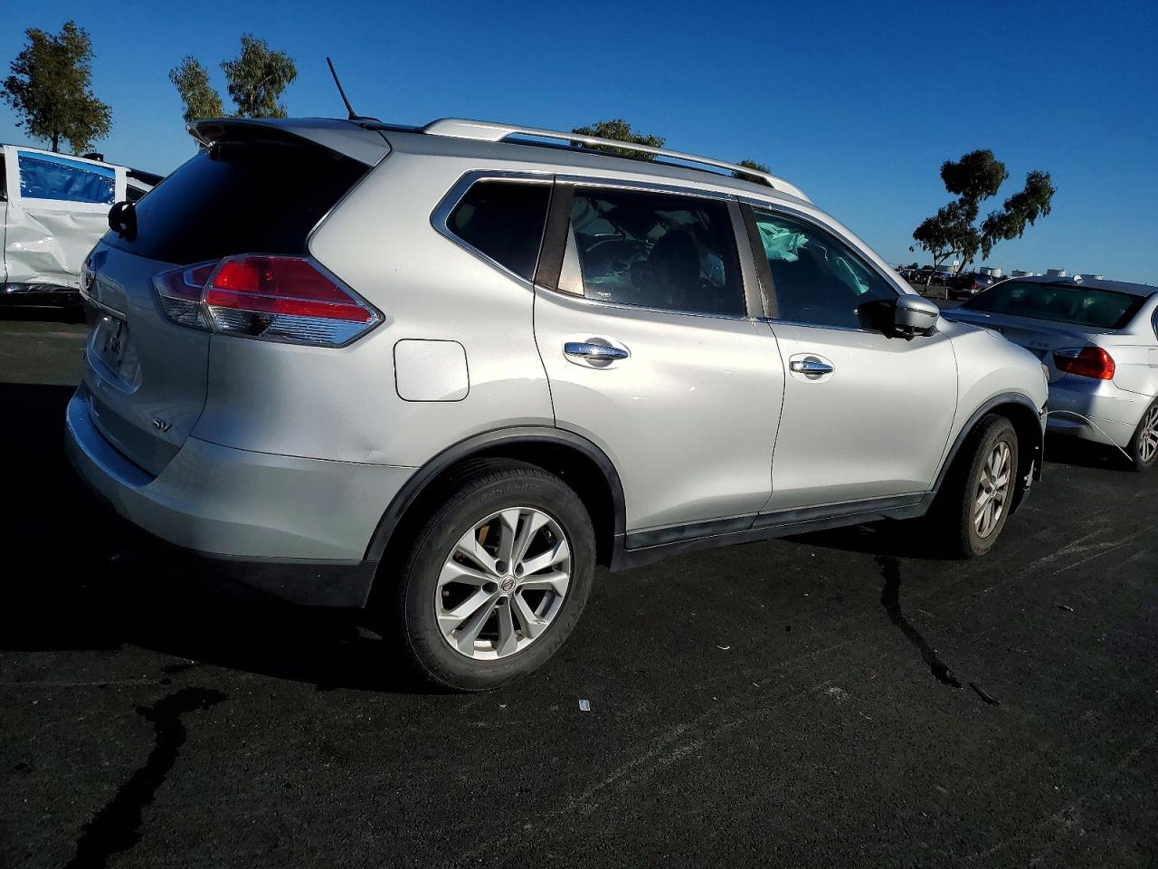 2016 NISSAN ROGUE S photo 3