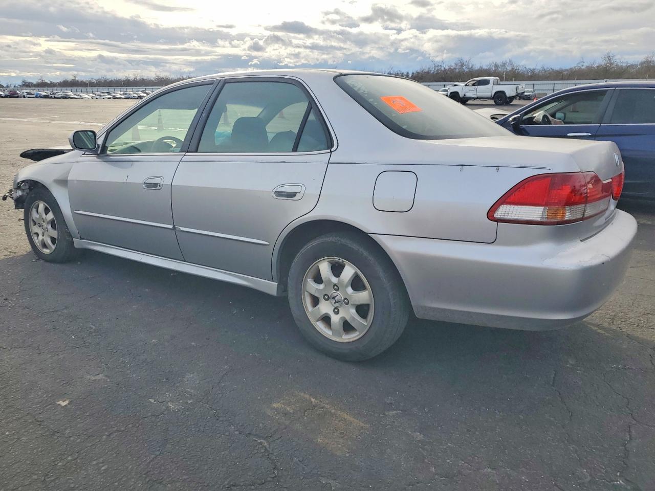 2002 HONDA ACCORD EX photo 2